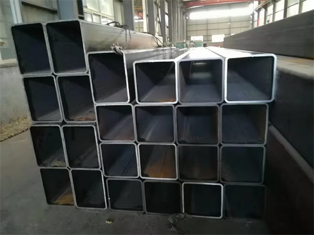 赞皇<font style='color:red'>无缝方矩管</font>规格表及重量