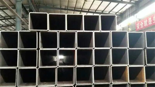 赞皇<font style='color:red'>无缝方矩管</font>现货资源